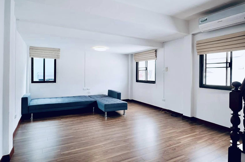 Townhouse in Sukhumvit 